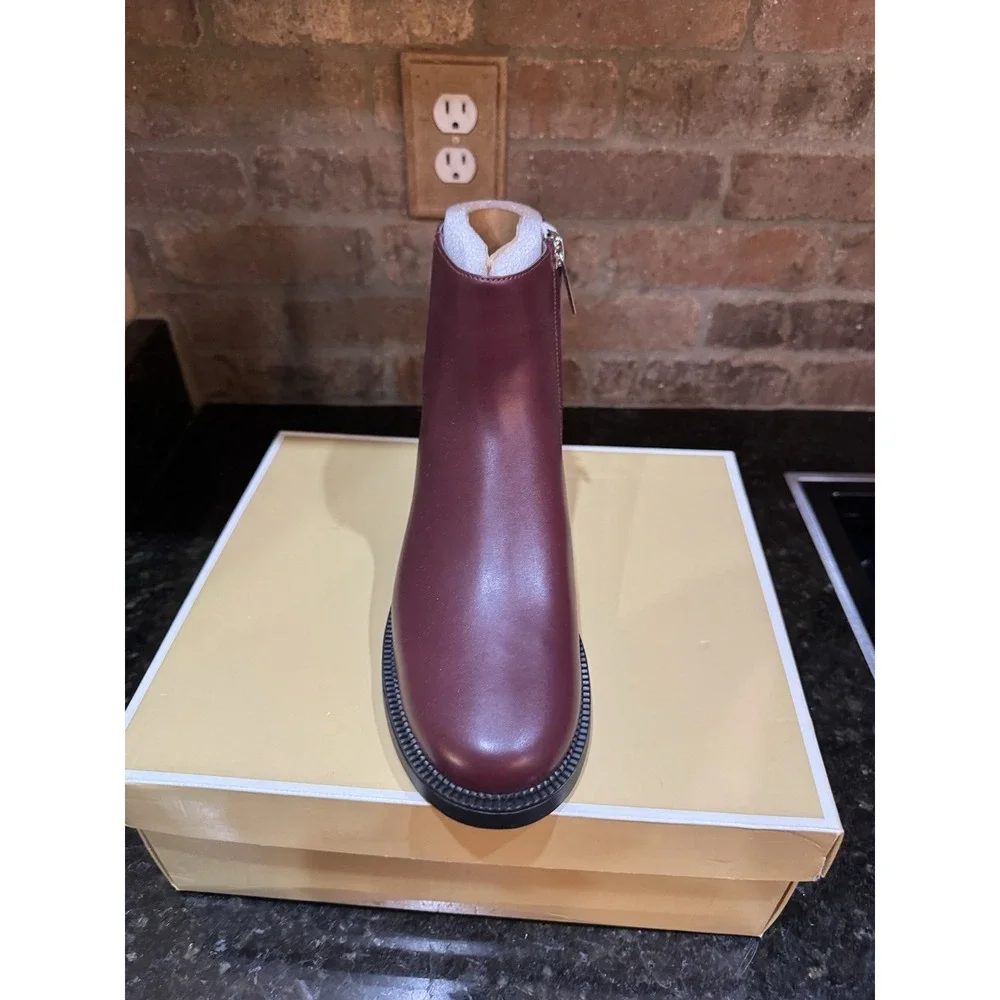 Michael Kors Mandy Block Heel Bootie in an oxblood Size 6.5